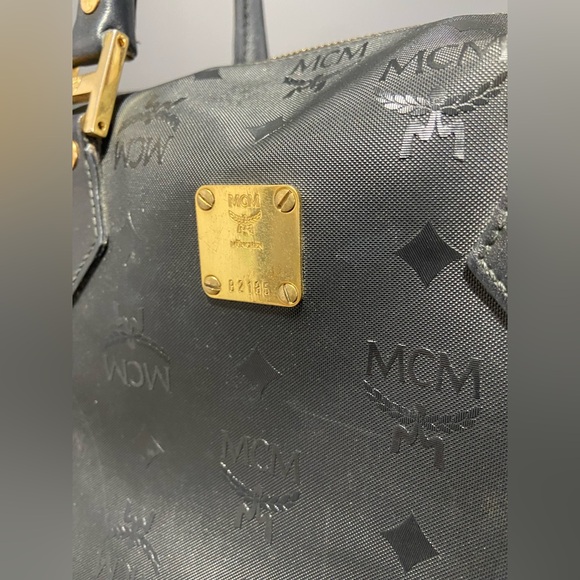 MCM Boston Shoulder/Crossbody Bag - Picture 3 of 16